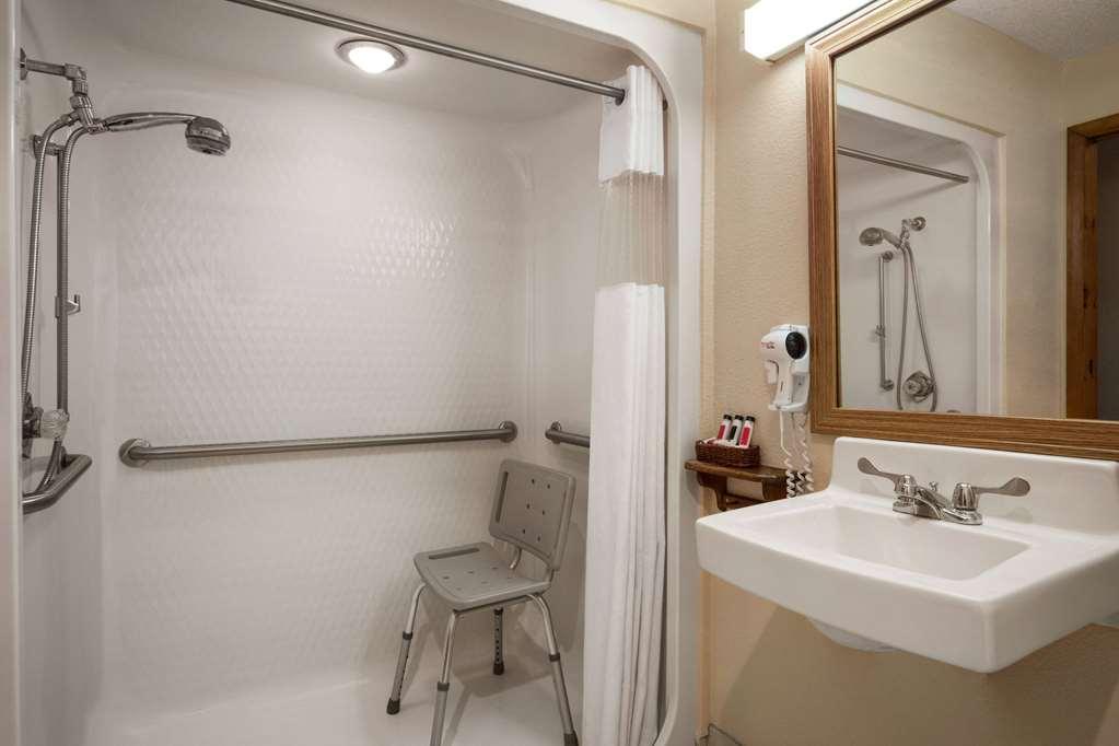 Hotel Baymont By Wyndham 2*
